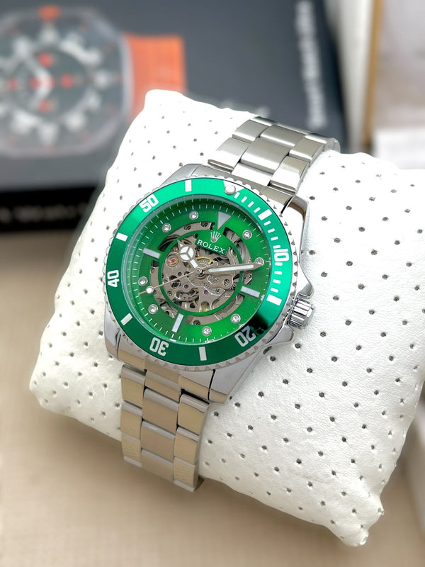 Belvoir Crown Collection – Silver Classic Date Watch