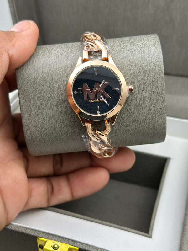 Fiora Alure Classic Women's Subdial Watch